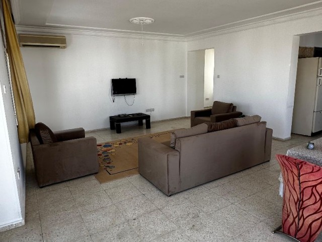 3+1, 130m2 FLAT FOR RENT in Küçükkaymaklı, Nicosia