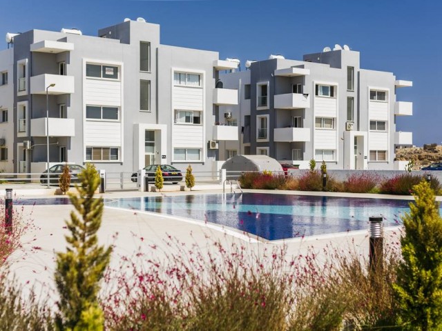 2+1 apartments for sale on the famagusta kentplus site Habibe Cetin 05338547005 ** 