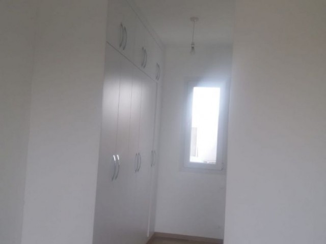 şok fiyat !!!!gazimağusa  saklıkentte  tüm vergileri , trofo katkı payı ödenmiş satılık 3+1 ikiz villa -habibe çetin 05338547005