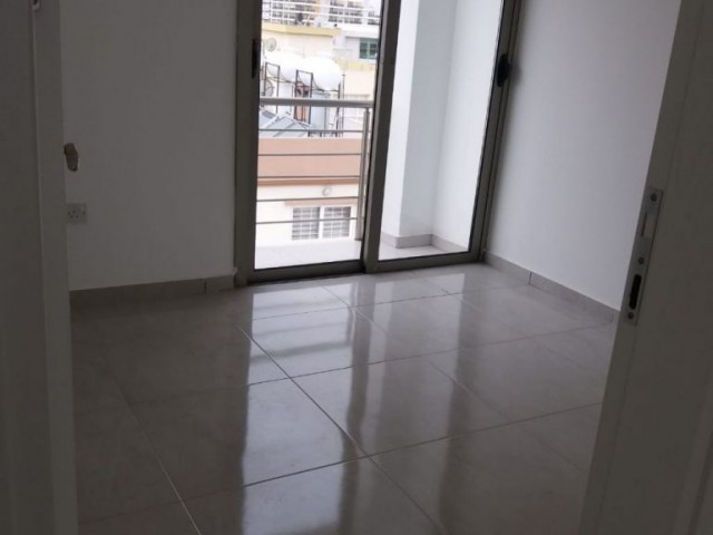 A new apartment in the very center of Famagusta is also an ideal 2+1 penthouse apartment for investment ** 