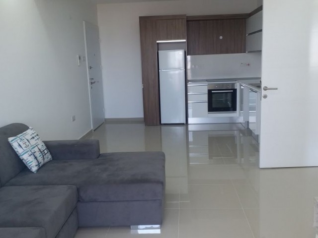 Gazimağusa  havuzlu rezidansta kiralık 2+1 daire Habibe Çetin 05338547005