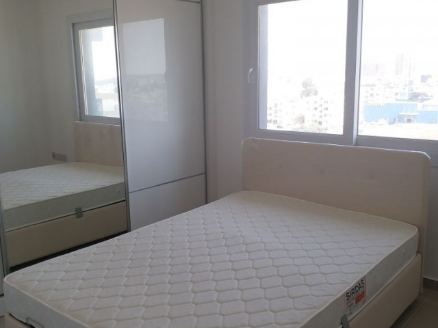 Gazimağusa  havuzlu rezidansta kiralık 2+1 daire Habibe Çetin 05338547005