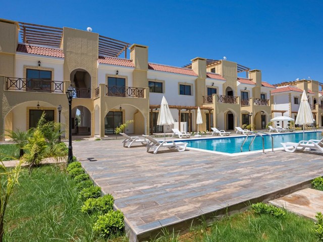 Apartments for Sale with a Pool in Famagusta Yenibogaz Habibe Cetin 05338547005 ** 