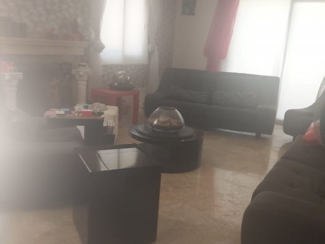 Kuzey Kıbrıs İskele Boğazda satılık 4+1 Villa  Habibe Çetin +905338547005