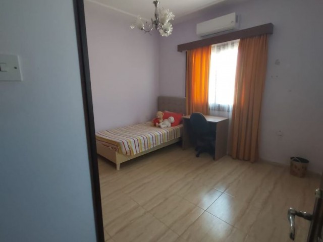 3+1 Wohnung Zum Verkauf Im Zentrum Von Famagusta Habibe Cetin 05338547005 ** 