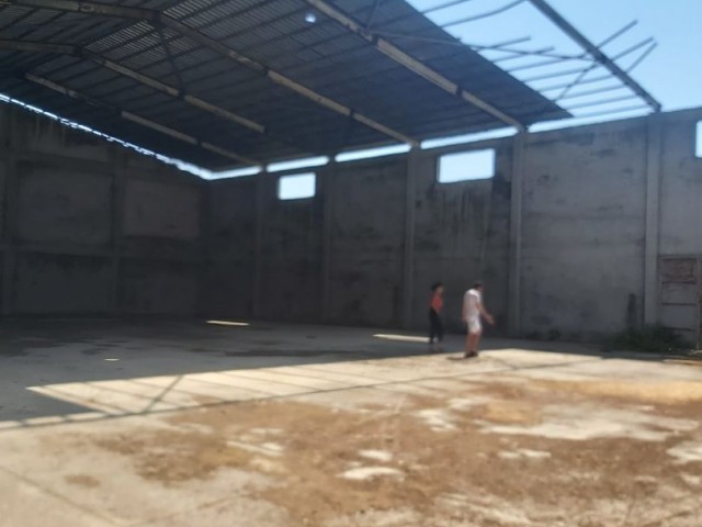 Habibe Çetin 05338547005 Place of Business for Sale in the Large Industrial Area of Famagusta ** 