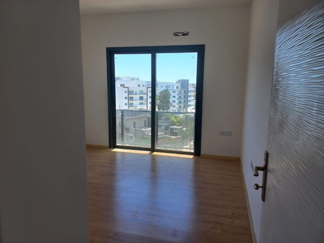 3+1 apartment for sale in Canakkale district of Famagusta HABIBE CETIN 05338547005 ** 