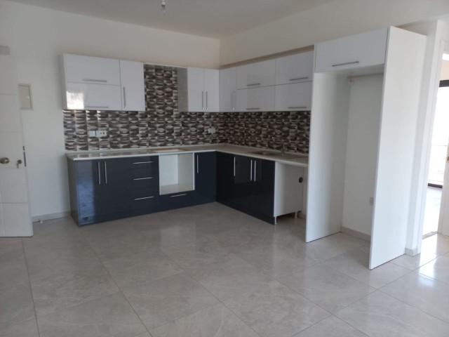 2+1 apartment habibe cetin 05338547005 in the Canakkale district of Famagusta ** 