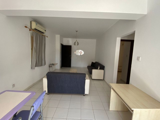 2+1 Wohnung zum Verkauf in Famagusta Östliches Mittelmeer gegenüber HABIBE Cetin 05338547005 ** 