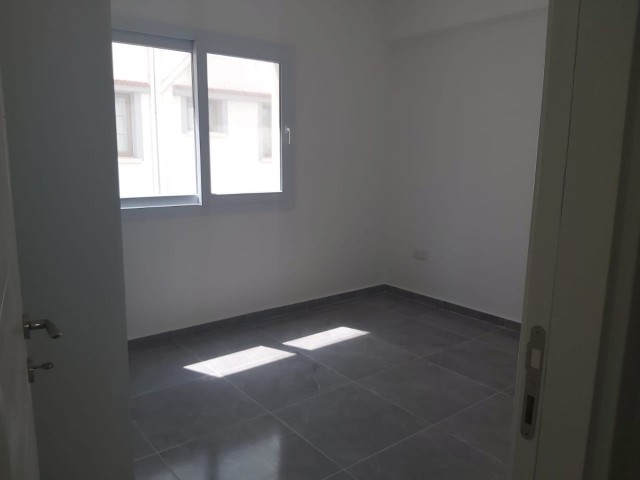 Famagusta Gülseren 2 + 1 zero apartment HABIBE ÇETIN 05338547005 ** 