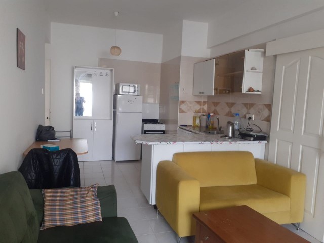 2+1 flat for sale in Gulseren, Famagusta