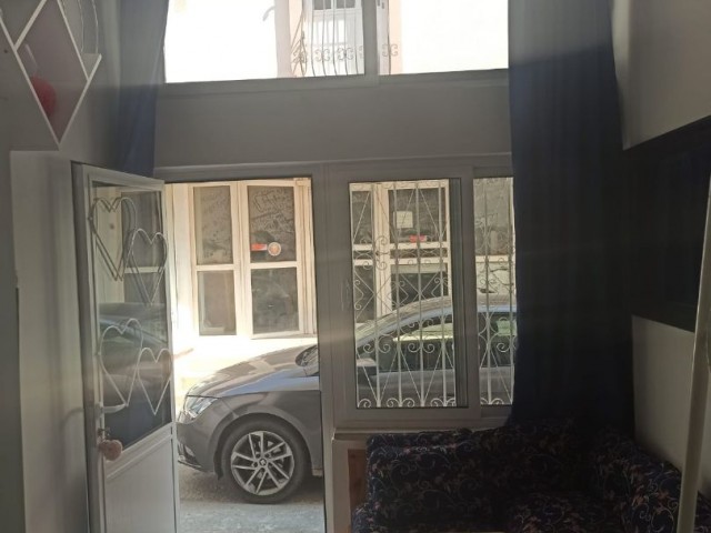 2+1 Maisonette-Haus zum Verkauf in Famagusta Kaleiçi HABİBE ÇETİN 05338547005