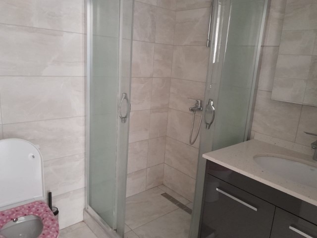 Квартира 1+1 в аренду в центре Фамагусты AYŞE KEŞ 05488547006