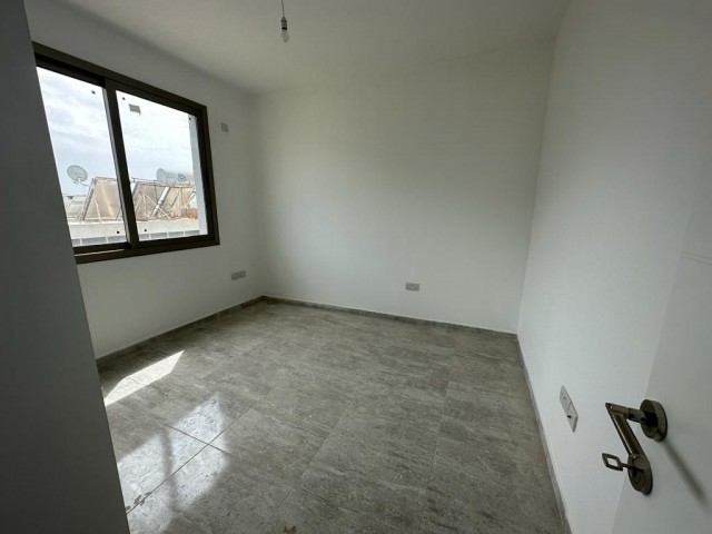 2+1 Wohnung zu verkaufen in Canakkale Gebiet von Famagusta HABIBE ÇETİN 05338547005