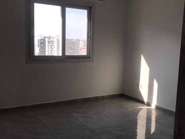 3+1 flat for sale in Çanakkale, Famagusta HABIBE ÇETİN 05338547005/05488547005