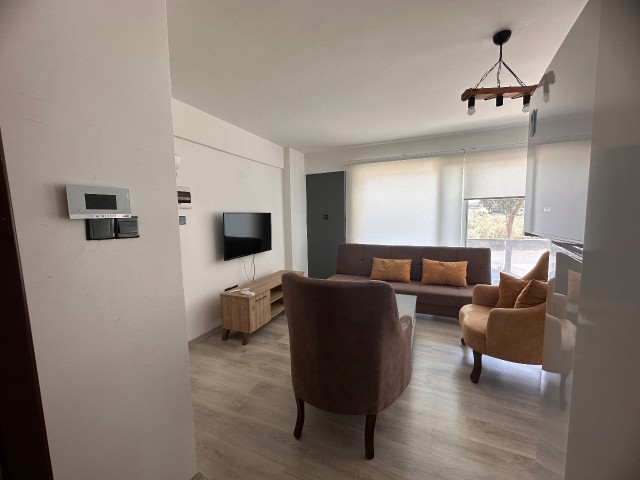 1+1 flat for rent in Famagusta Çanakkale region Habibe ÇETİN 05488547005