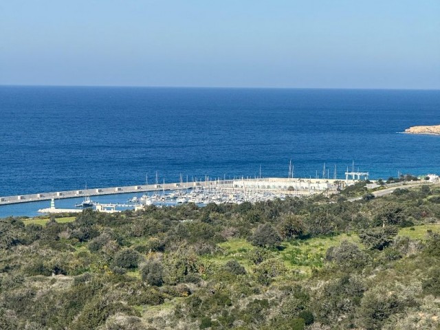 Charmantes Land von 7 Hektar in Sipahi, 500 Meter vom Meer entfernt