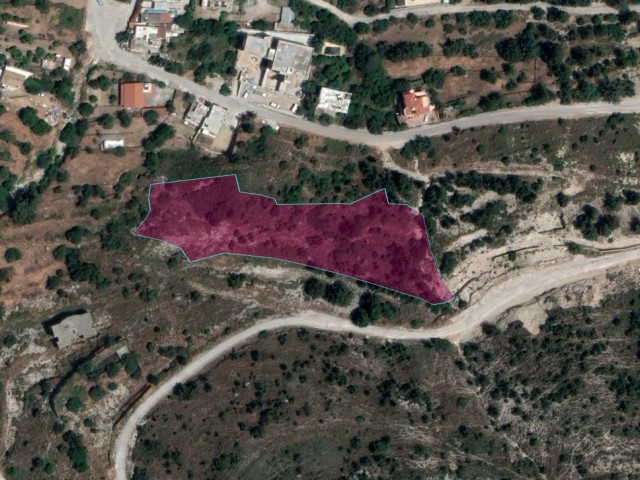 Girne Lapta'da Konut İmarlı Arsa: 5295 m²