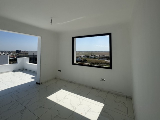 Penthouse-Wohnung mit 3+1 Gelegenheiten zum Verkauf in Long Beach