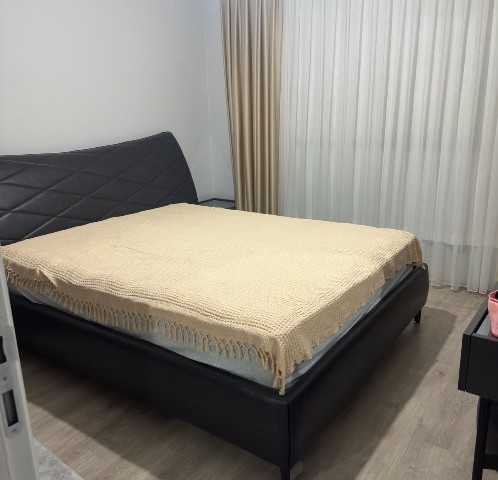 (SAHİBİNDEN LUX DAİRE)KOMİSYON YOK AİLE APARTMANI