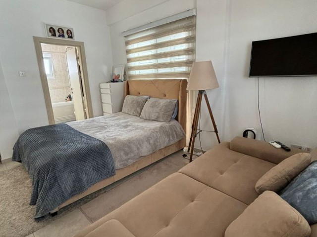 Alsancak'ta 3+1 Müstakil Villa satılıktır. Mert Otel ve Plajına yakın