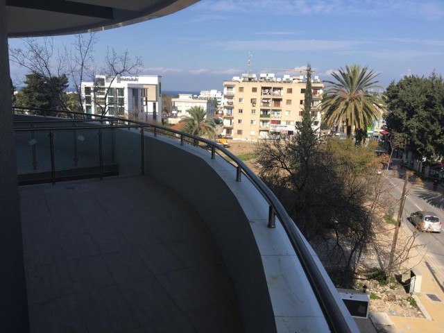 Flat To Rent in Aşağı Girne, Kyrenia