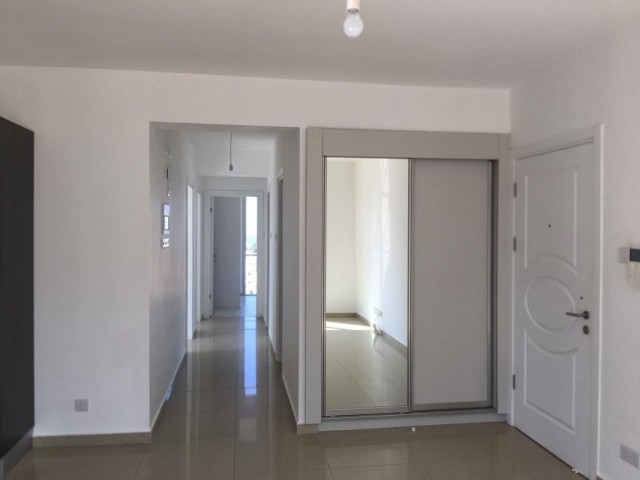 Flat For Sale in Girne Merkez, Kyrenia