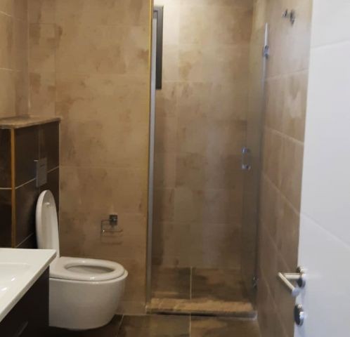 Kıbrıs Girne Merkezde Site İçi Ultra Lüx 3+1 Daire