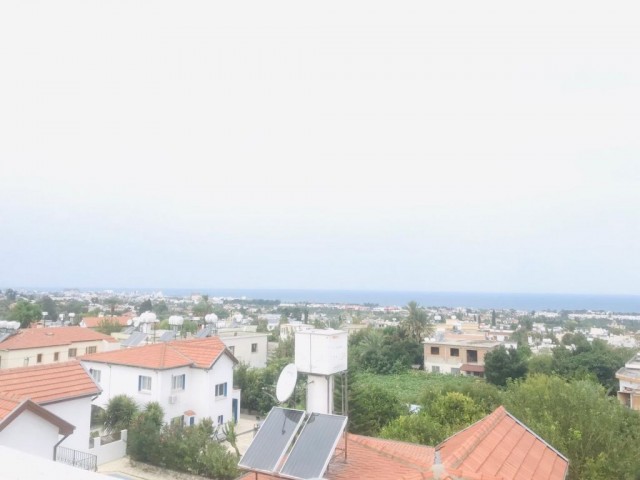 Kıbrıs Girne Ozaköyde Satılık Ferah 3+1 Daire