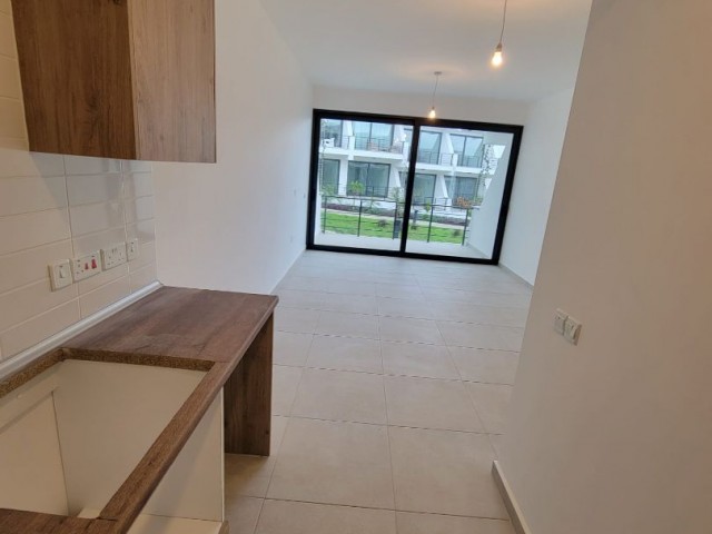 Studio for sale in the Pearl Island Homes complex. Essentepe