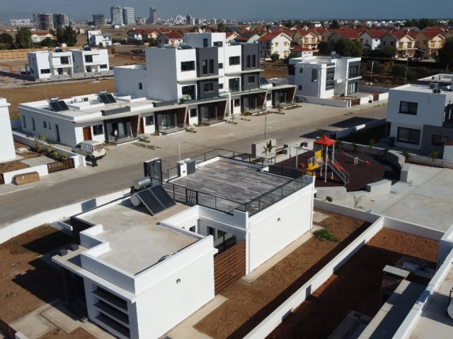 SICAK FİYAT Bungalov 3+1 HAVUZLU, Teraslı, Isıtmalı Zeminli