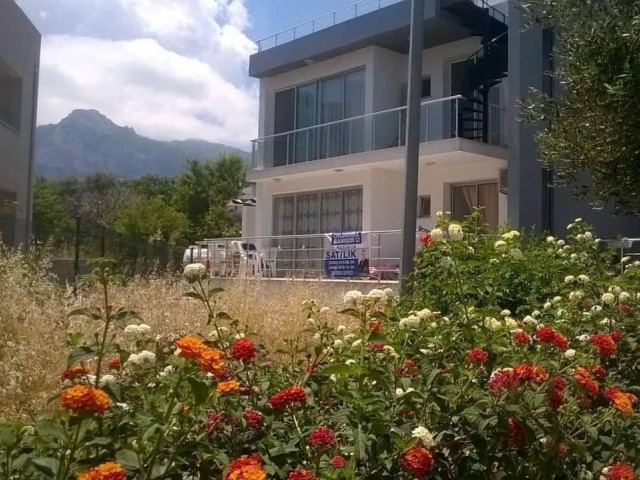 Sale of apartment 2+1. Karaolanolu area. Girne.