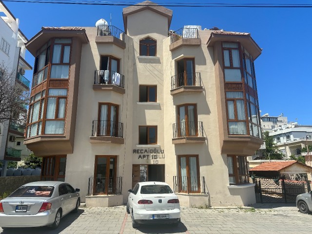 For sale in Kyrenia center. Apartment