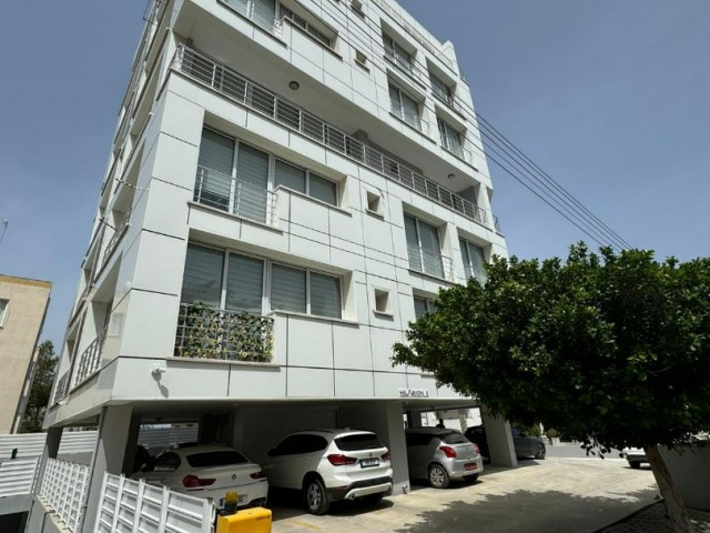 2+1 flat for rent in Kyrenia center