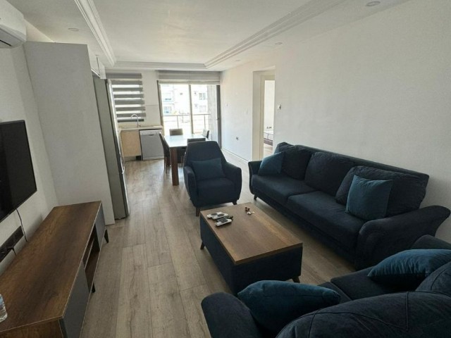 2+1 flat for rent in Kyrenia center