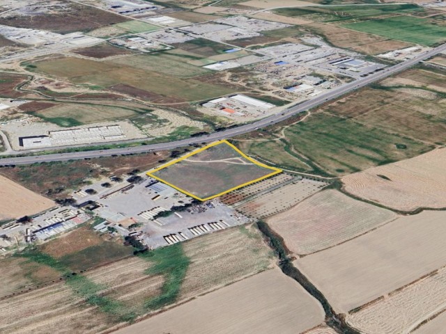 Minareliköy 10 Acres Land mit Gewerbegenehmigung