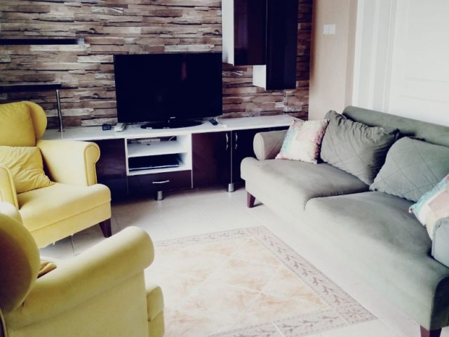 Alsancak 3+1 Flat