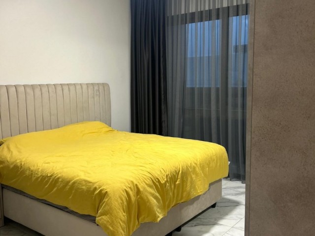 GİRNE MERKEZDE SATILIK 2+1 DAİRE 