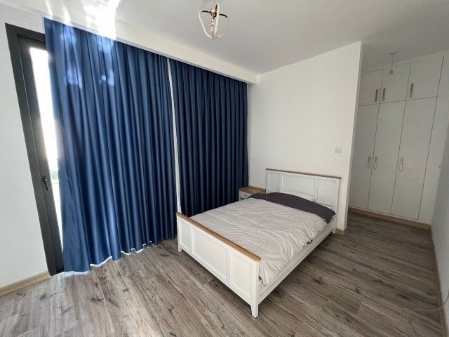 Havuzlu Geniş Bahçeli Full Eşyalı 3+1 Villa