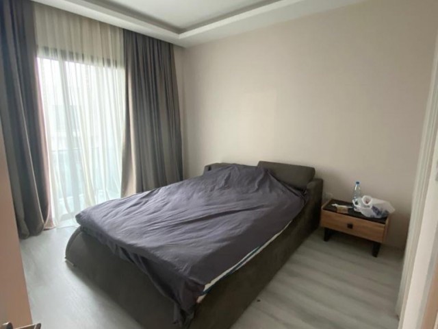 GİRNE MERKEZDE SATILIK 2+1 DAİRE