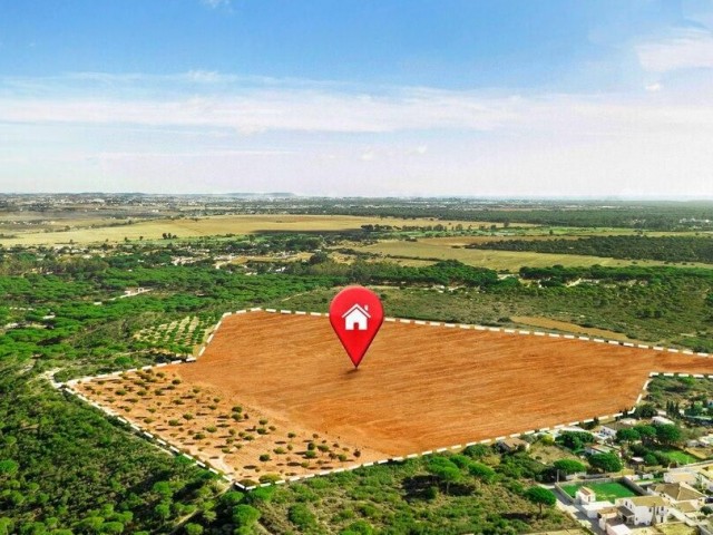 Residential Zoned Plot For Sale in Kaplıca, Iskele