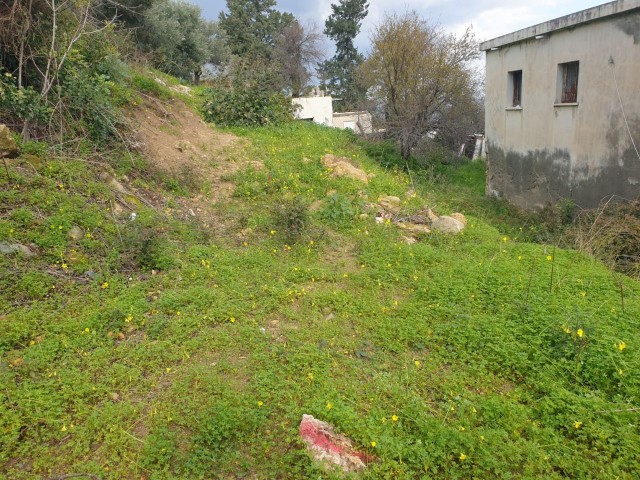 Grundstück zum Verkauf in Kyrenia Alsancak