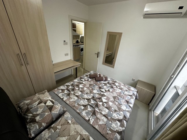 Квартира 2+1 в посуточную аренду в центре Кирении