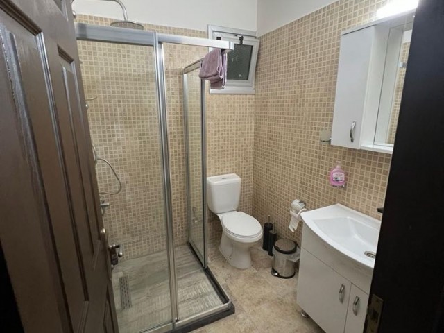 Lefkoşa Kızılbaşta Günlük Kiralık 2+1 Daire 