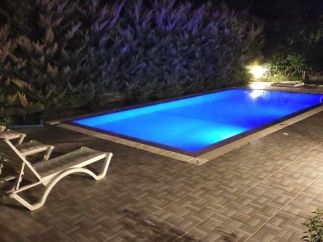 3+1 Villa mit privatem Pool zur Tagesmiete in Kyrenia Alsancak