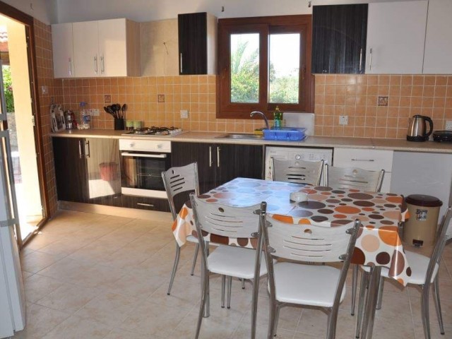 4+1 Villa for Rent with Private Pool in Karşıyaka, Kyrenia