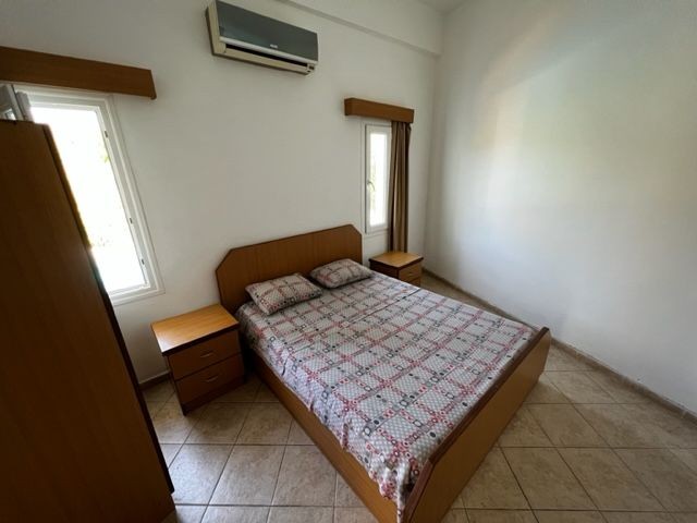 Girne Yeşiltepede Özel Havuzlu Kiralık 5+1 Villa