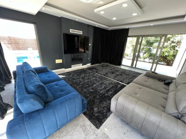 Luxury Detached Villa for Rent with 3 En Suite Bedrooms