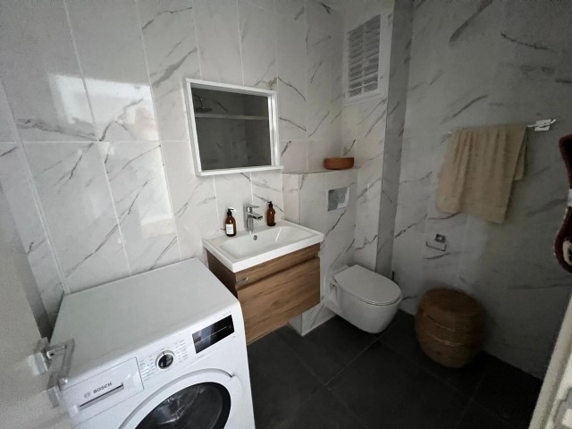 DUPLEX-WOHNUNG MIT 3 SCHLAFZIMMERN IN GIRNE ALSANCAK!!!