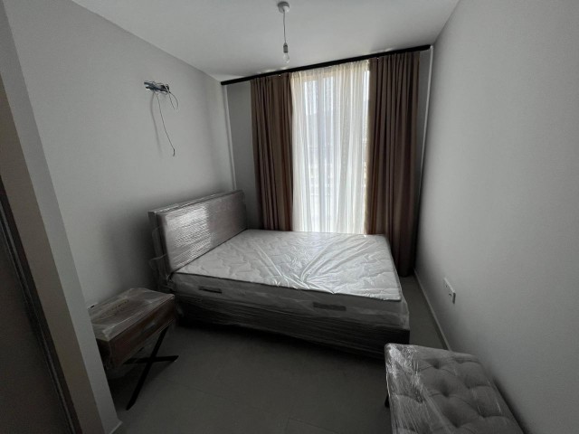 2-ZIMMER-WOHNUNG IN GIRNE ALSANCAK GEBIET!!